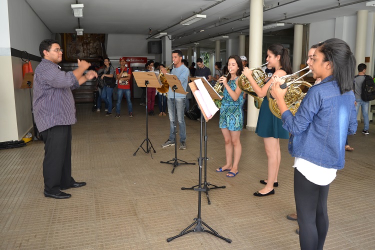 Um dos representantes da prática de Música de Câmara é o Grupo de Trompas, formado por alunos do Câmpus Goiânia
